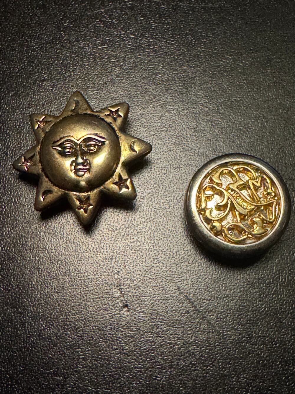 Nony New York Button Covers